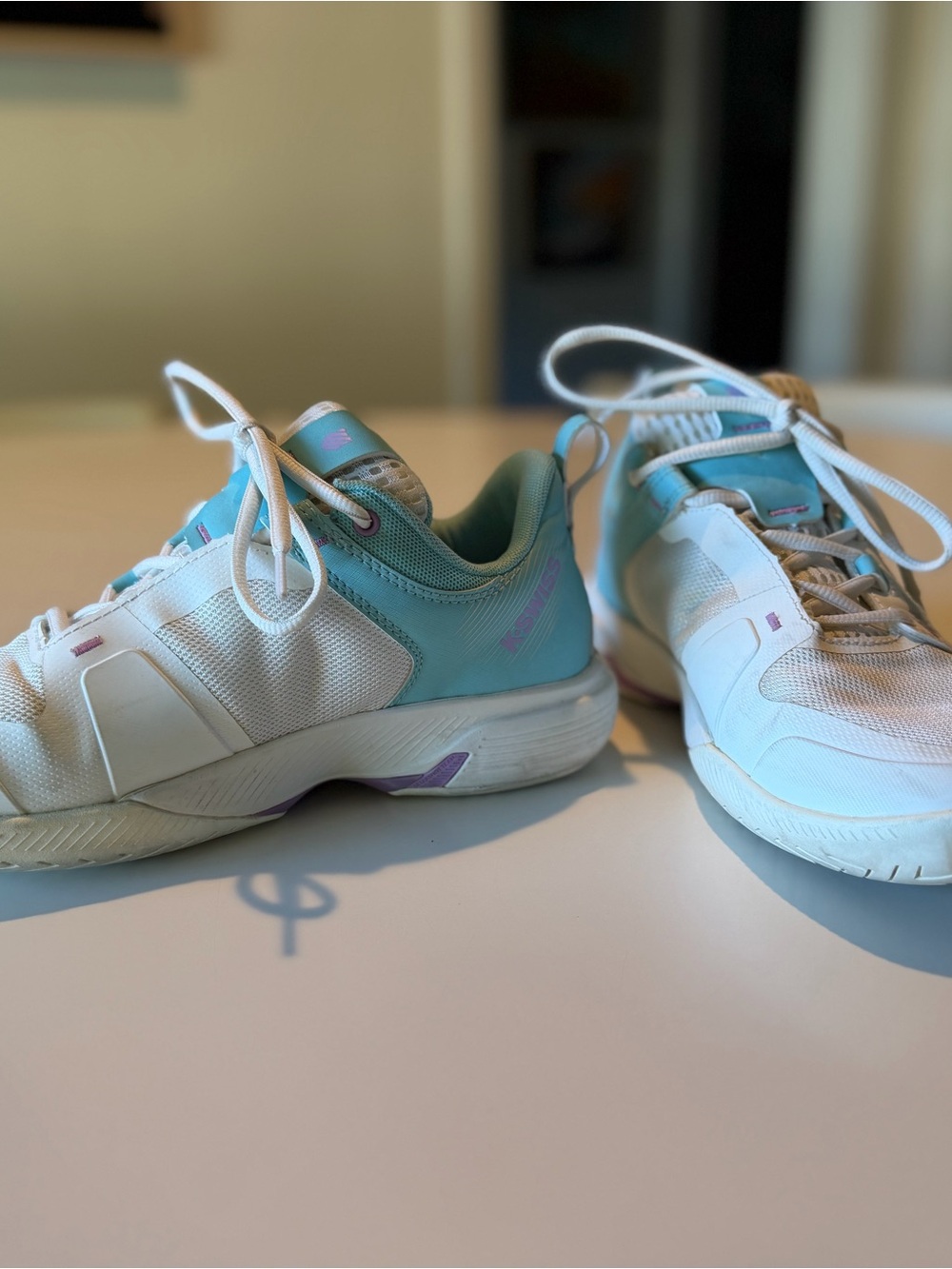 K-Swiss Women’s Size 8 Ultrashot Team Tennis Shoes